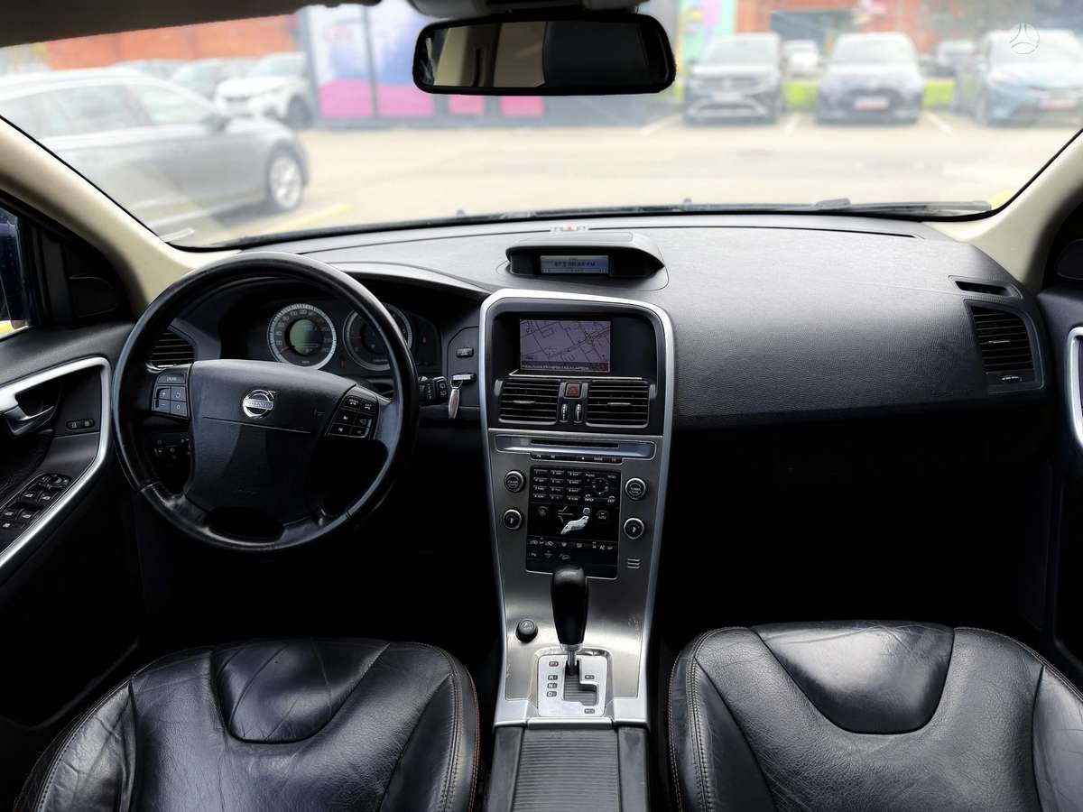 Volvo XC60 2009 — photo 5