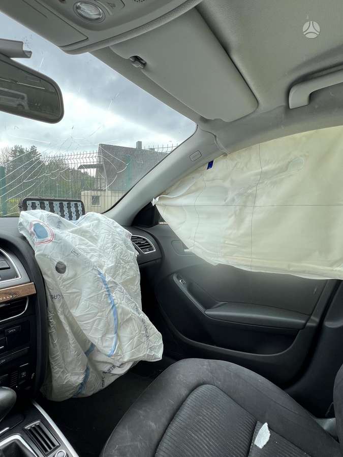 Audi A4 2012 — photo 6
