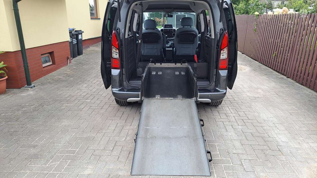 Citroen Berlingo 2015 — photo 10