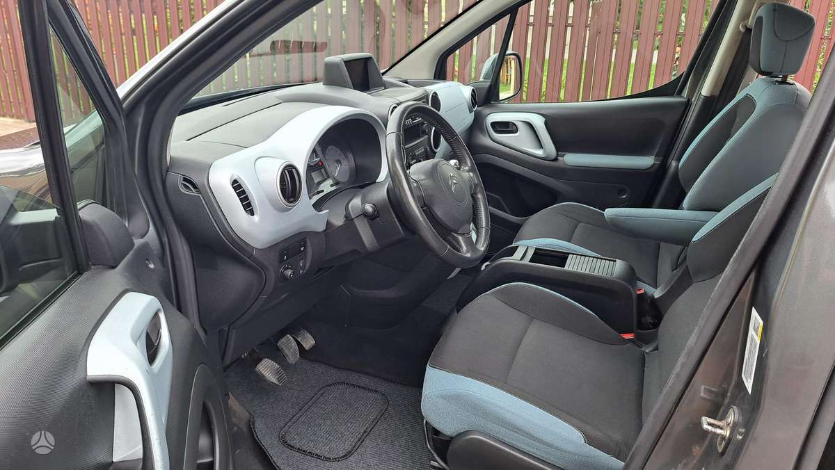 Citroen Berlingo 2015 — photo 11