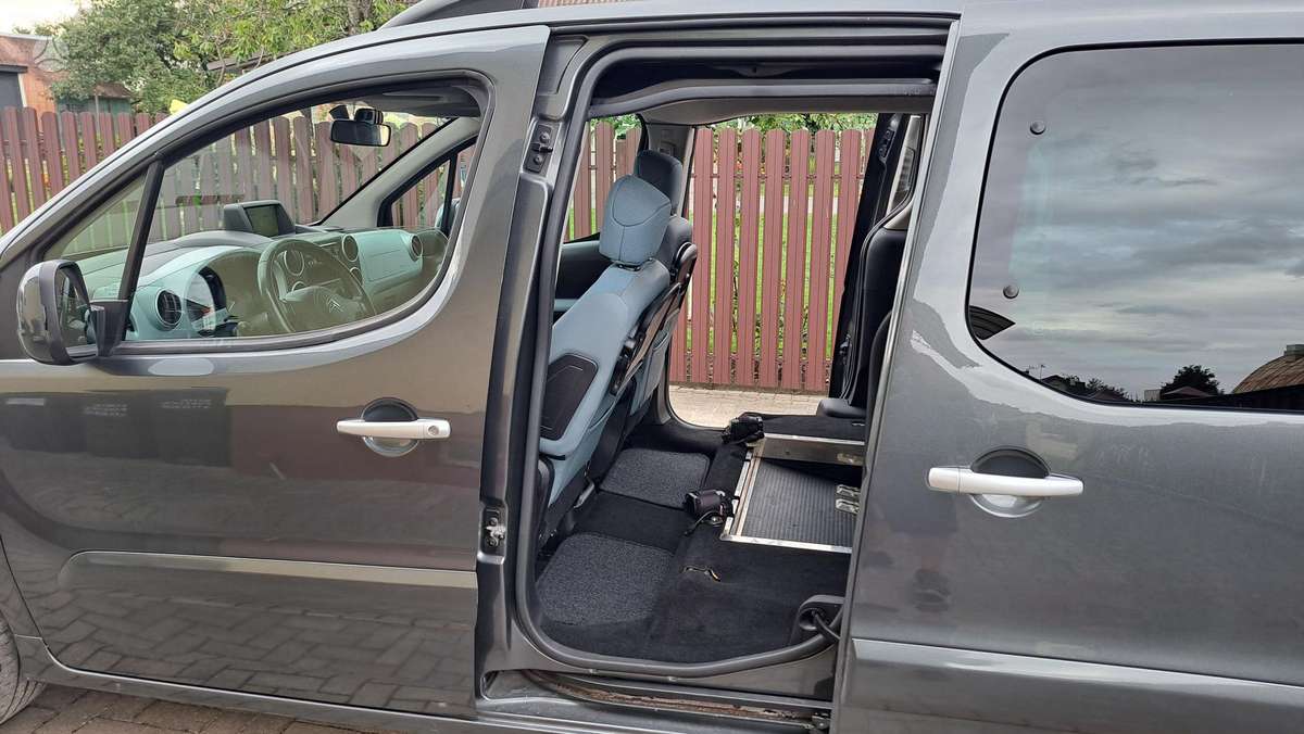 Citroen Berlingo 2015 — photo 8