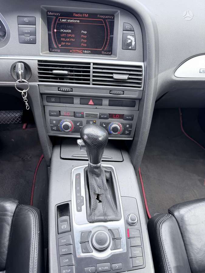 Audi A6 2006 — photo 16