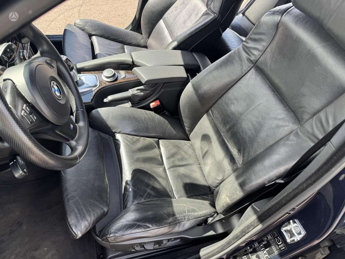 BMW 525 2008 — photo 12
