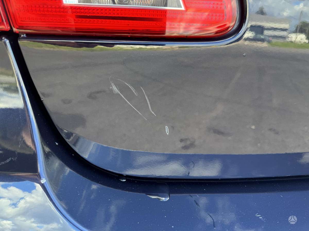 BMW 525 2008 — photo 17