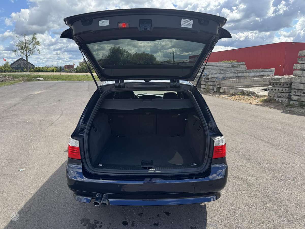 BMW 525 2008 — photo 7