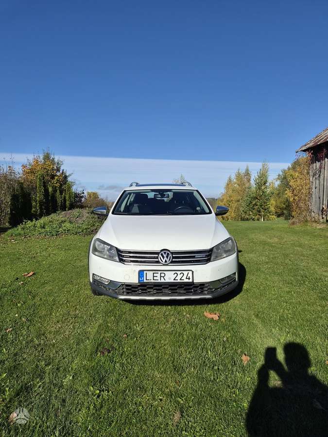 Volkswagen Passat, 2012