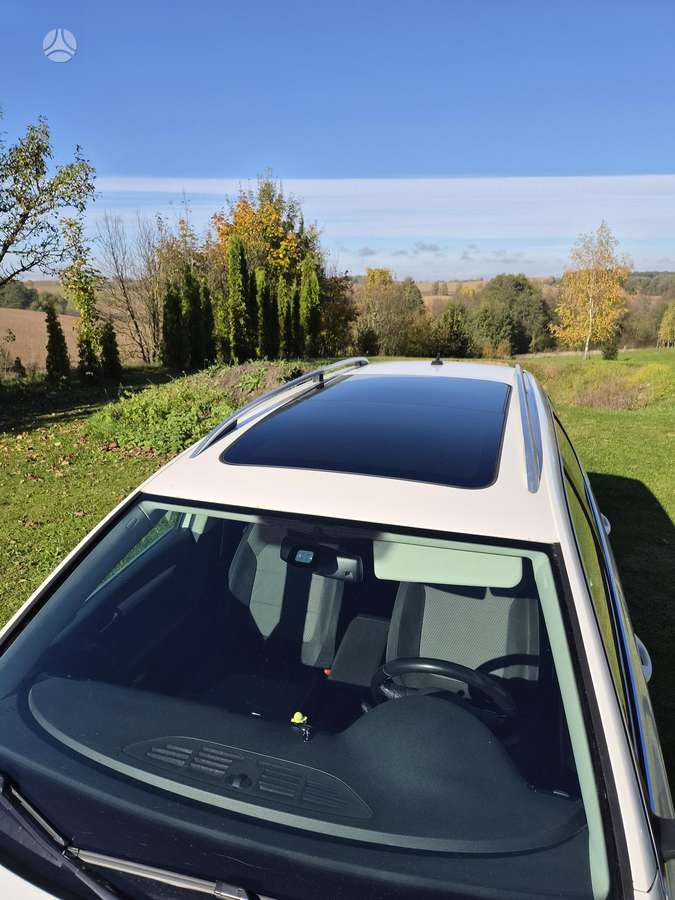 Volkswagen Passat 2012 — photo 9