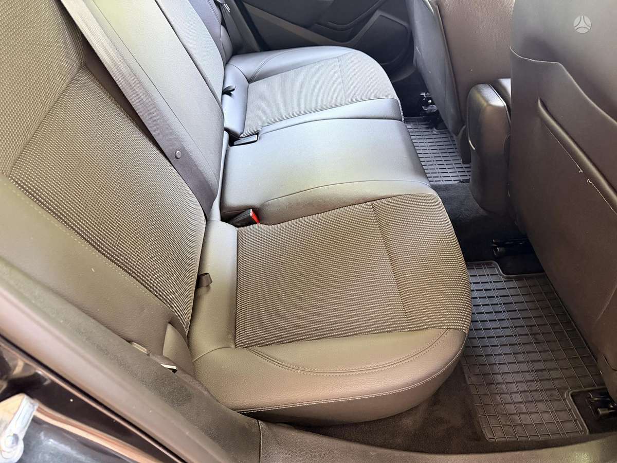 Opel Astra 2014 — photo 17