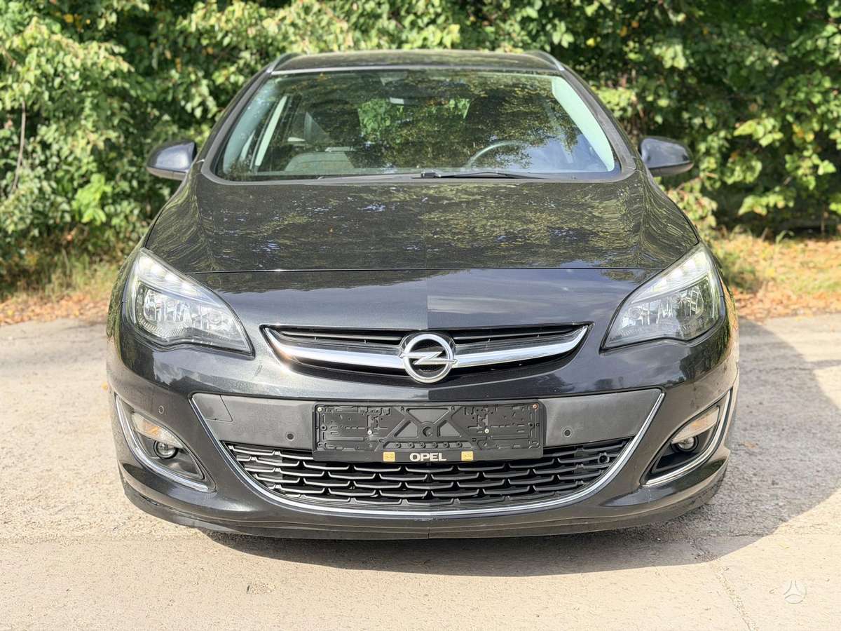 Opel Astra 2014 — photo 5