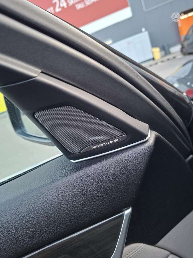 BMW 520 2011 — photo 7