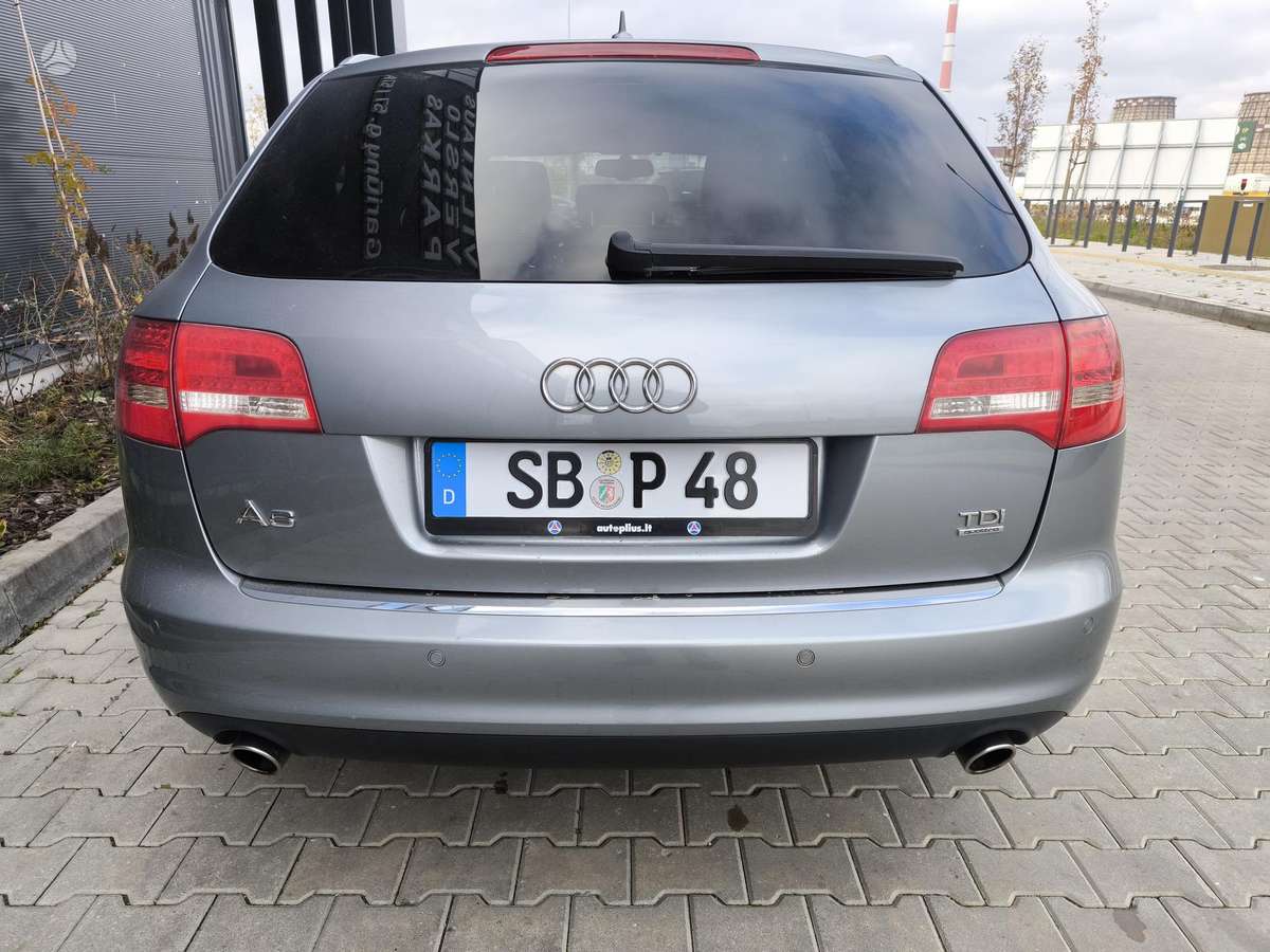 Audi A6 2010 — photo 7