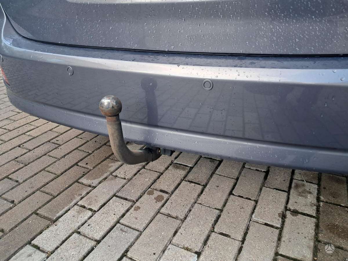 Mazda 5 2010 — photo 22