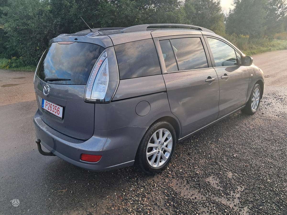Mazda 5 2010 — photo 6
