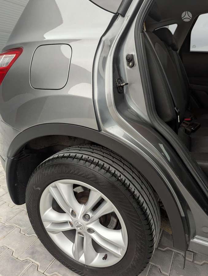 Nissan Qashqai 2012 — photo 36
