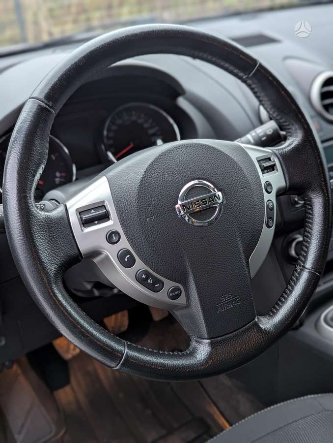 Nissan Qashqai 2012 — photo 43