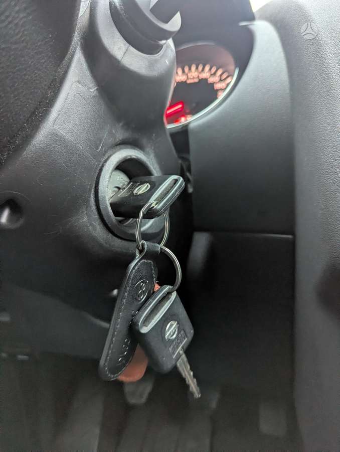 Nissan Qashqai 2012 — photo 48