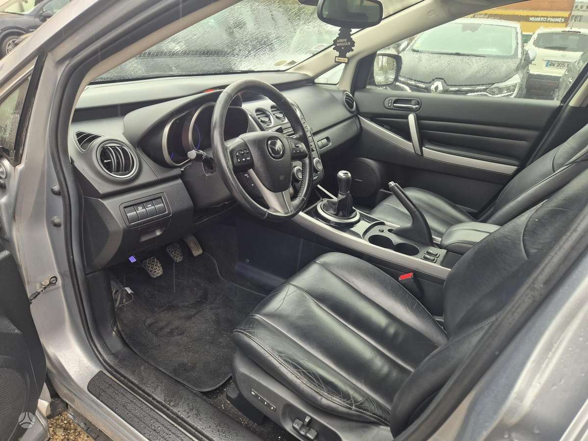 Mazda CX-7 2011 — photo 12