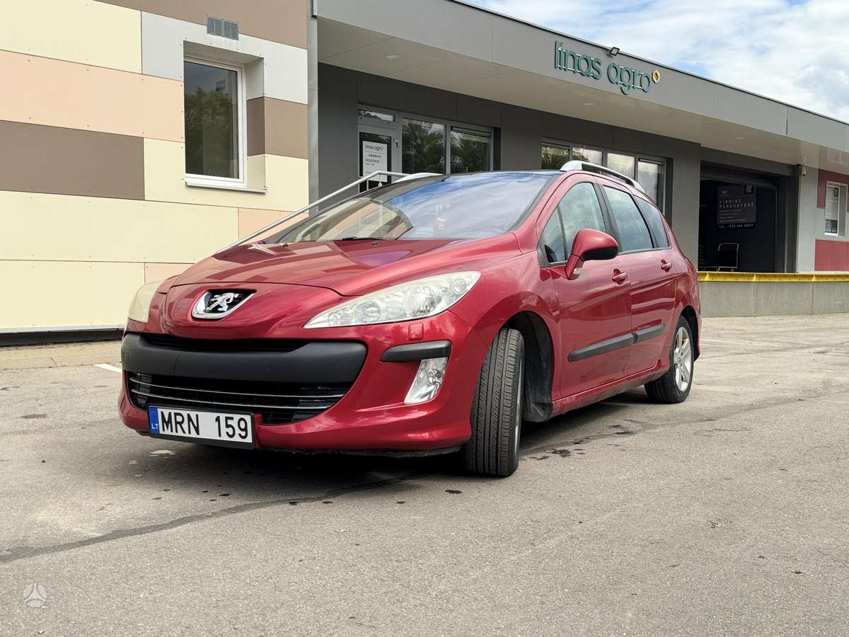Peugeot 308, 2011
