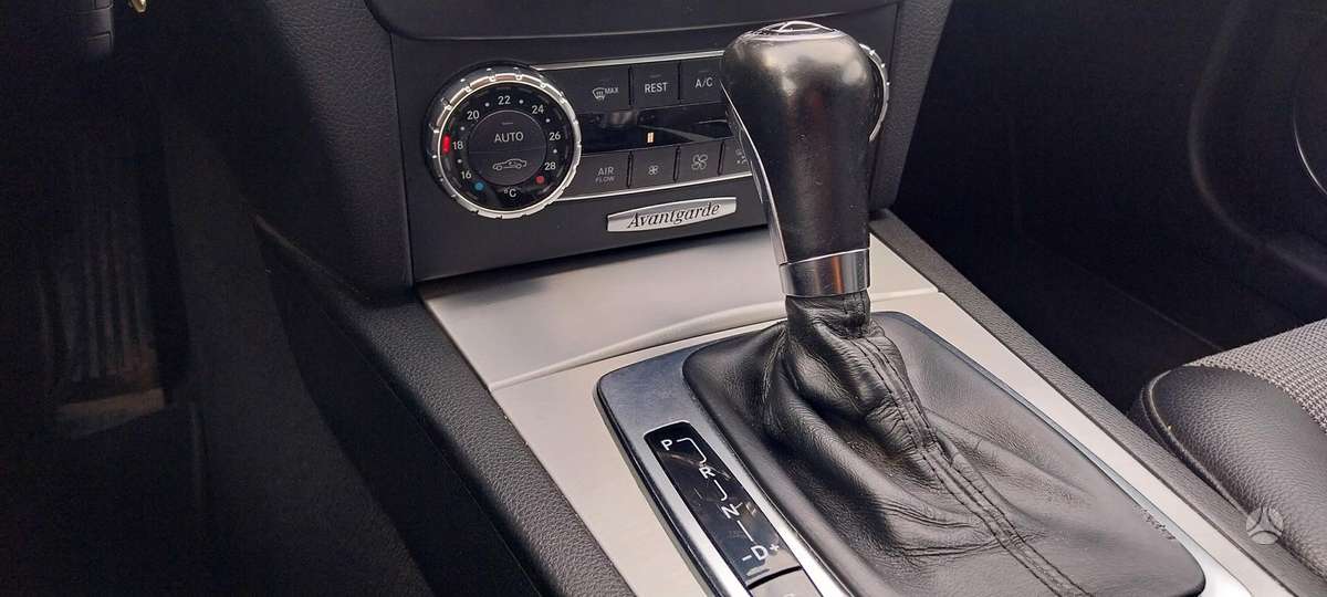 Mercedes-Benz C200 2013 — photo 5