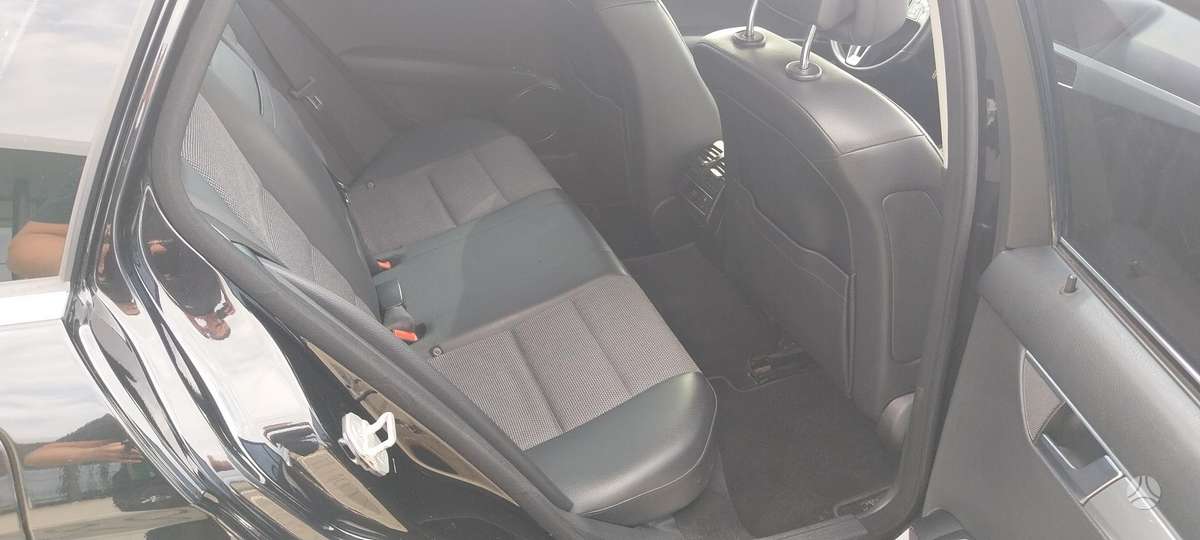 Mercedes-Benz C200 2013 — photo 6
