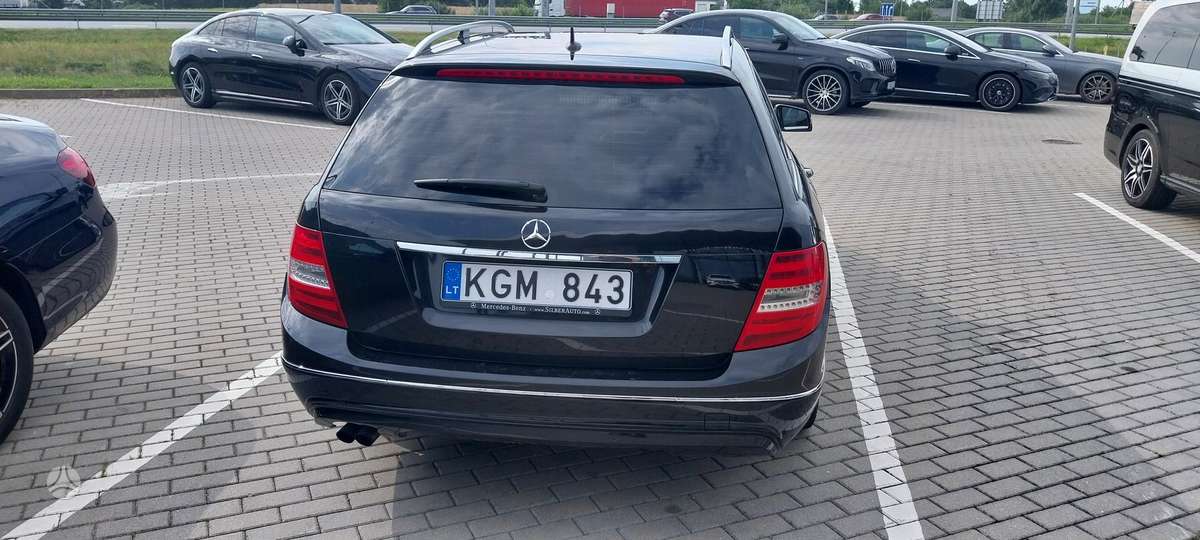 Mercedes-Benz C200 2013 — photo 8