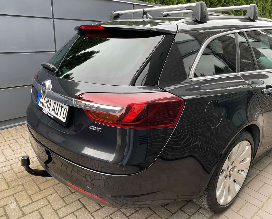 Opel Insignia 2015 — photo 16