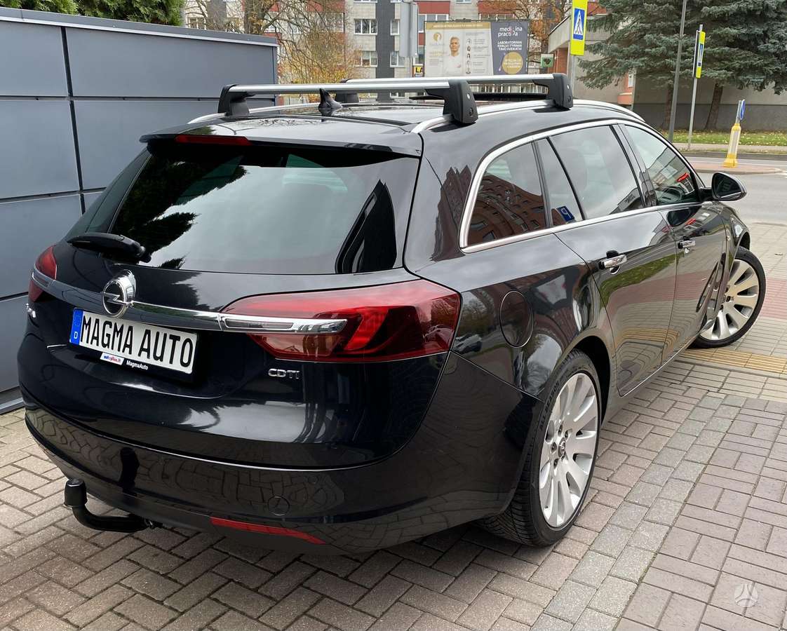 Opel Insignia 2015 — photo 17
