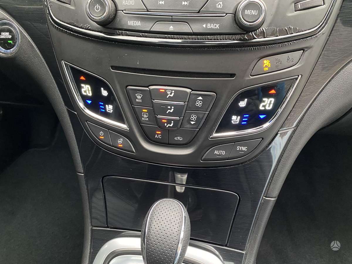 Opel Insignia 2015 — photo 30