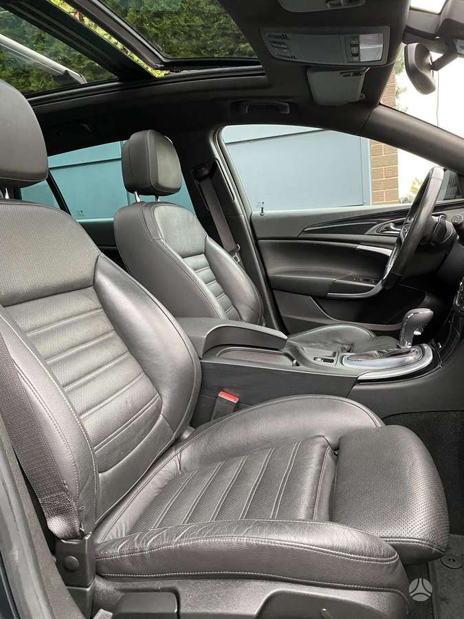 Opel Insignia 2015 — photo 39