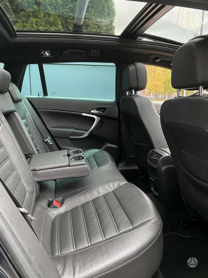 Opel Insignia 2015 — photo 42