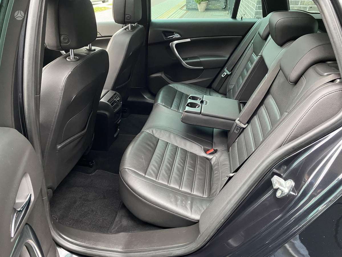 Opel Insignia 2015 — photo 44