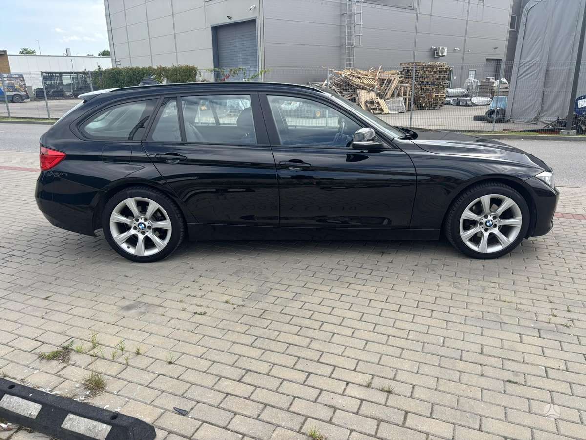 BMW 320 2014 — photo 5