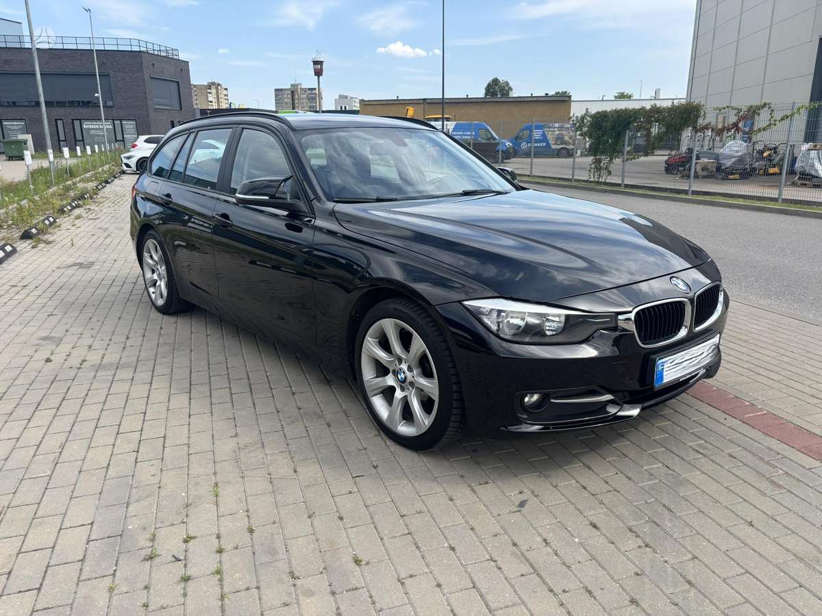 BMW 320 2014 — photo 6