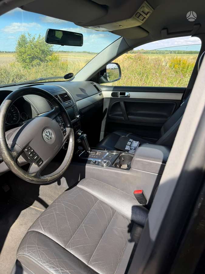 Volkswagen Touareg 2007 — photo 10