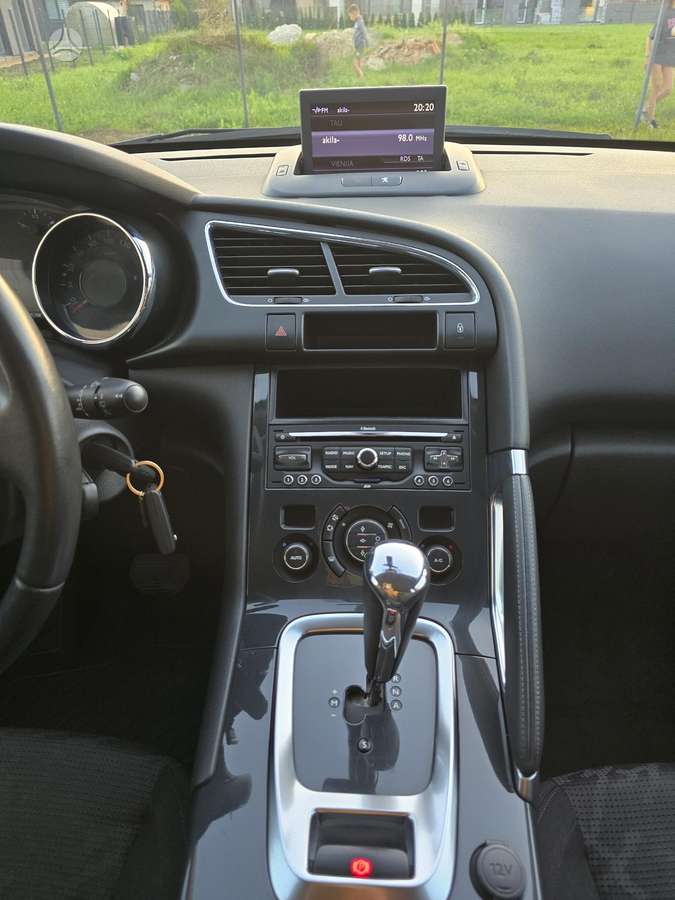 Peugeot 3008 2011 — photo 14