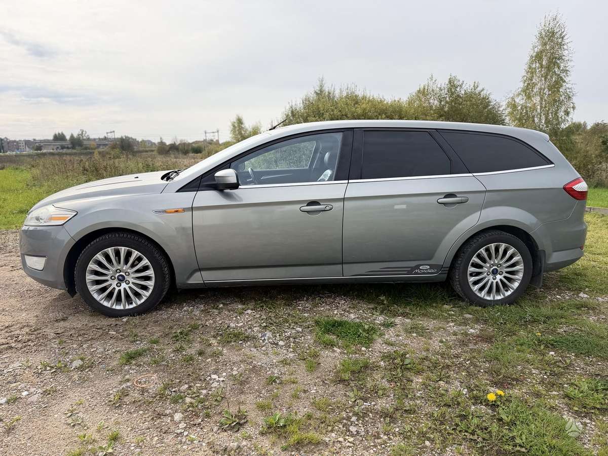 Ford Mondeo 2008 — салон