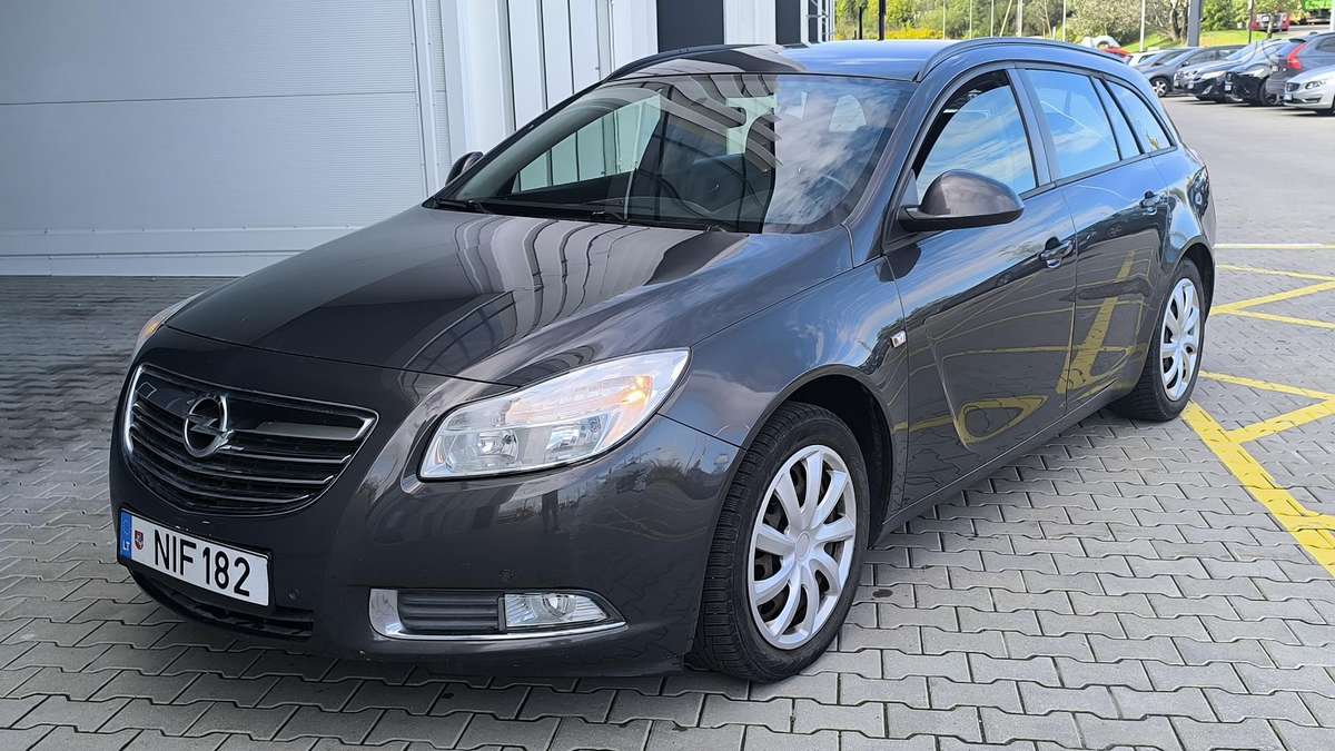 Opel Insignia 2013 — vehicle for AFU Ukraine