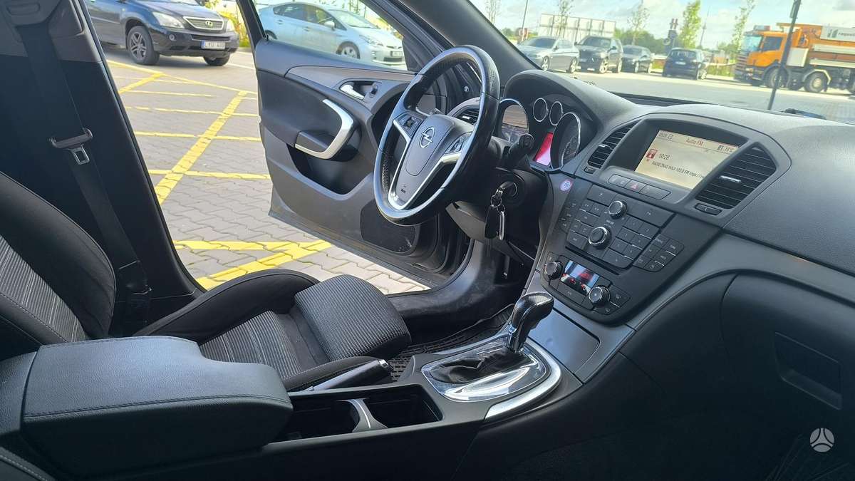 Opel Insignia 2013 — photo 6
