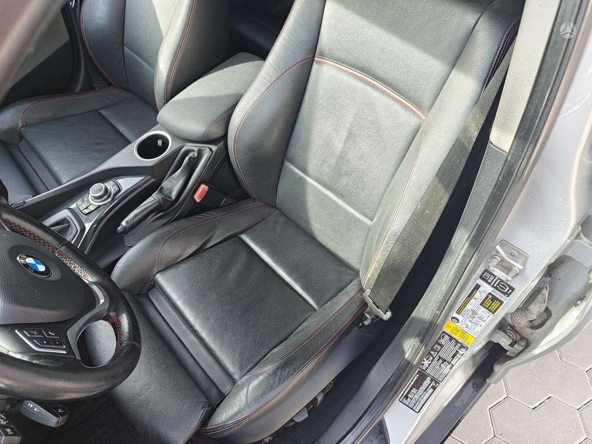 BMW X1 2014 — photo 11