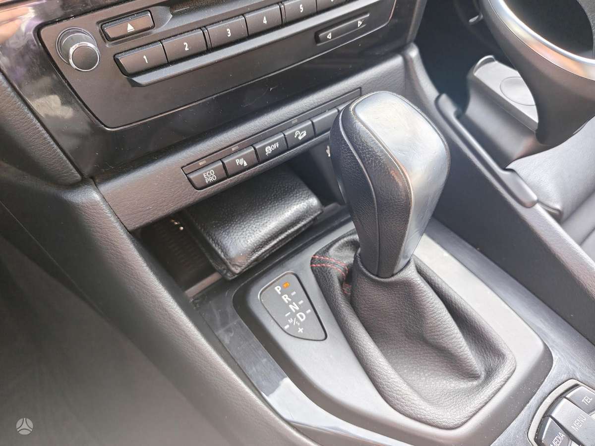 BMW X1 2014 — photo 17