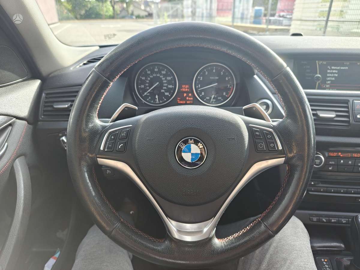 BMW X1 2014 — photo 21