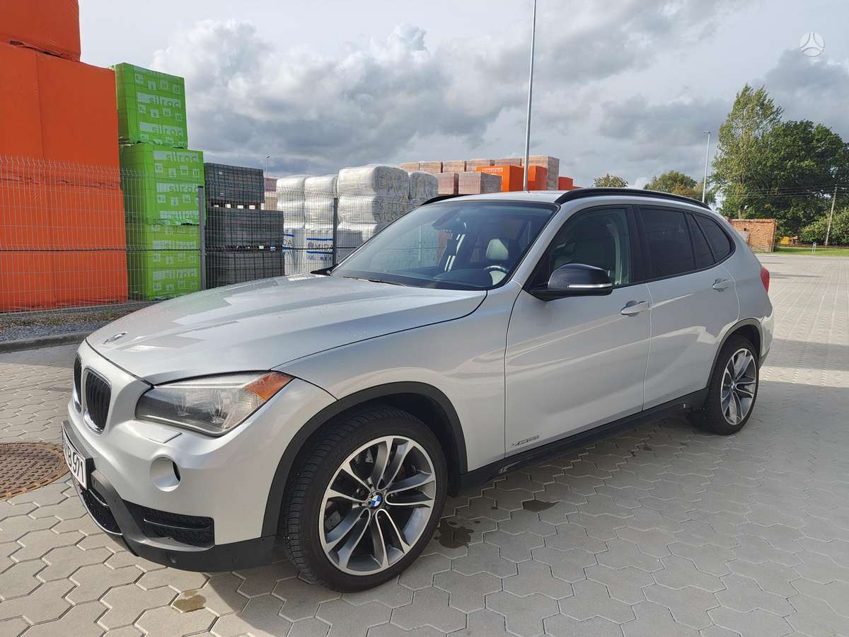 BMW X1 2014 — photo 8