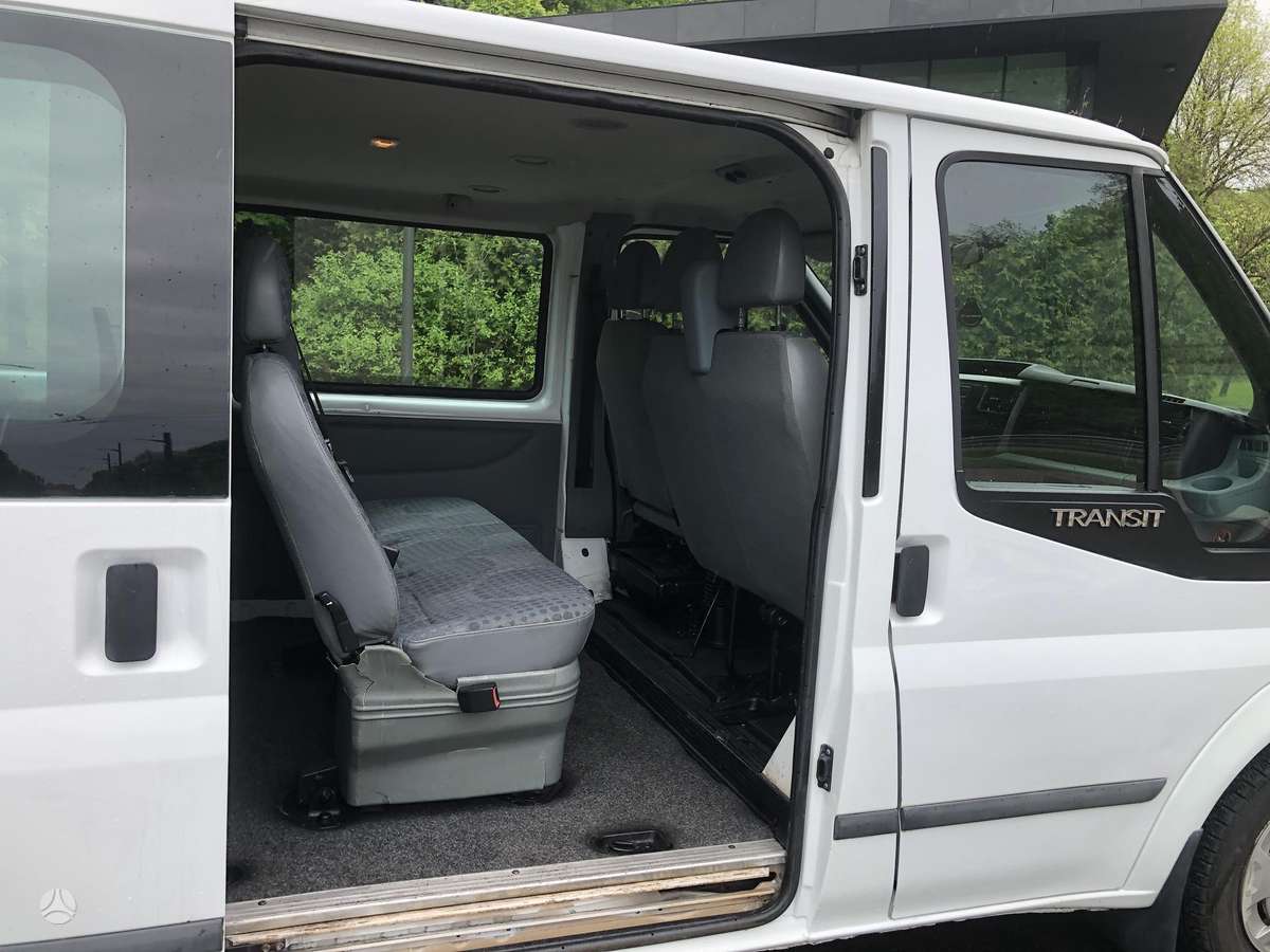 Ford Transit 2011 — photo 16