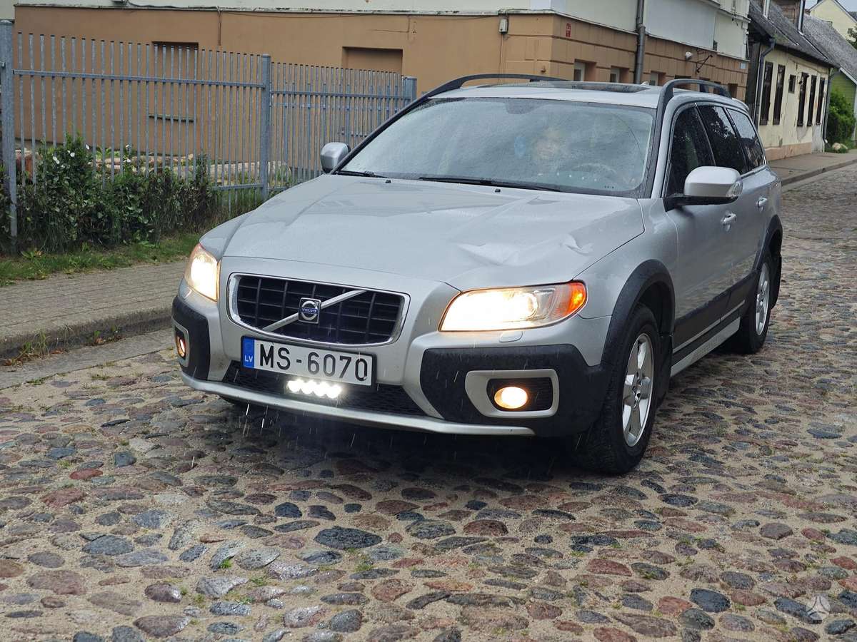 Volvo XC70 2008 — вигляд ззаду