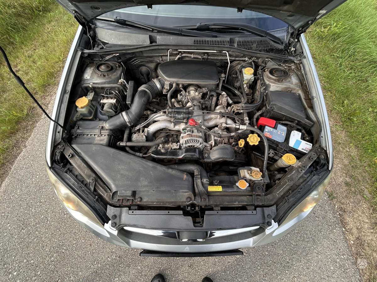 Subaru Legacy 2005 — photo 12