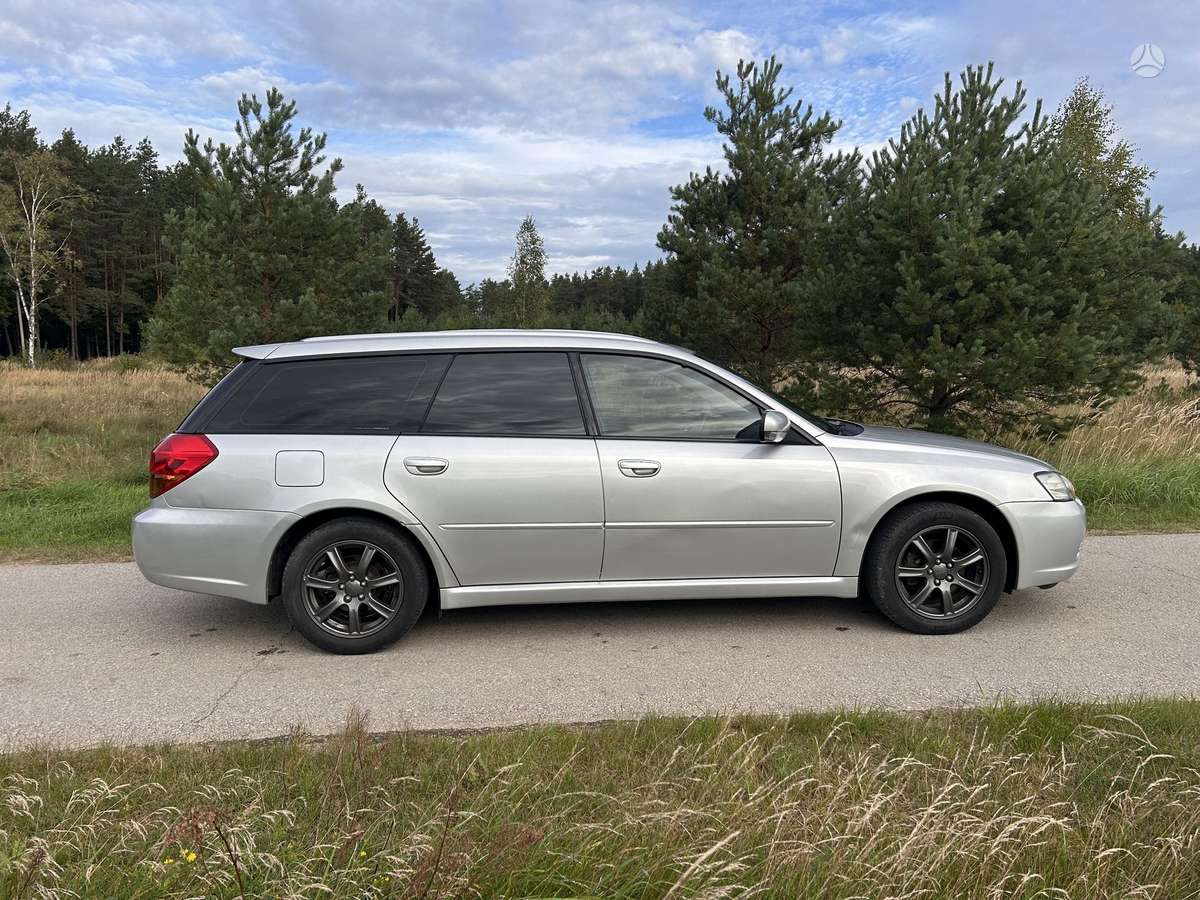 Subaru Legacy 2005 — photo 6