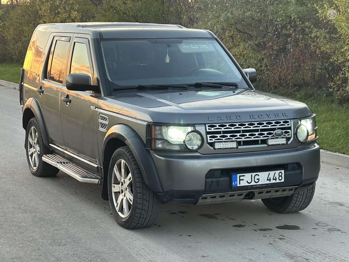 Land Rover 2011 — вигляд ззаду