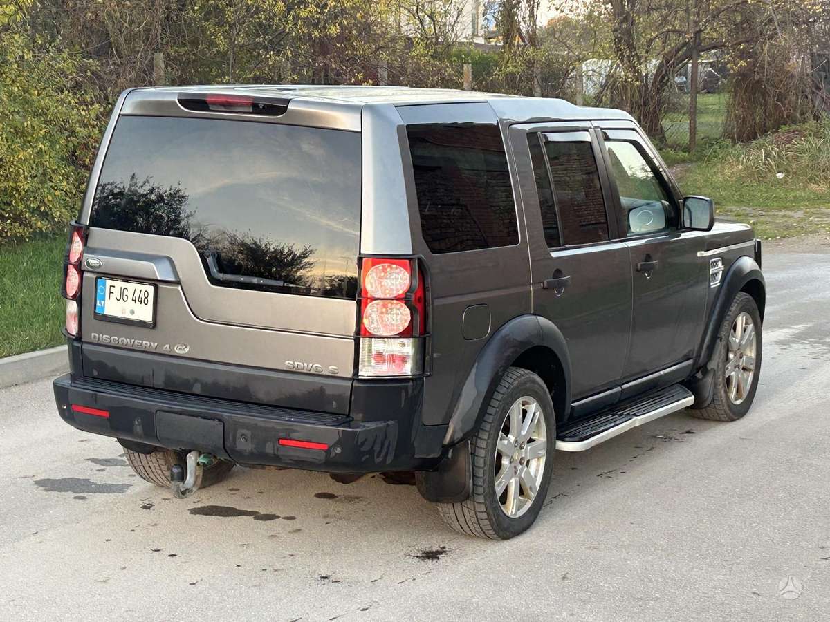 Land Rover 2011 — двигун 3000 cm³, 211 HP (155kW)
