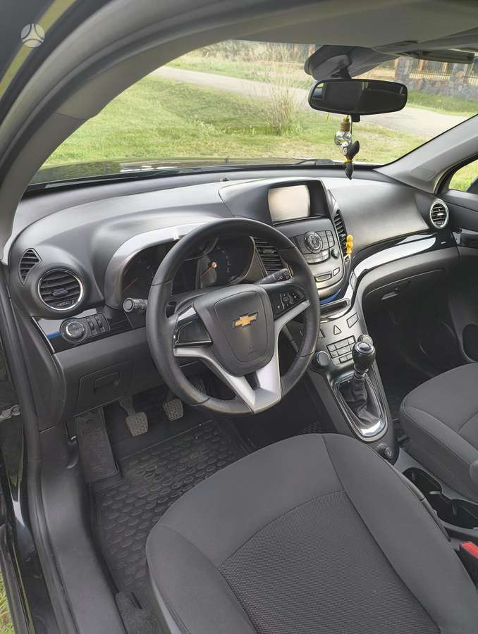 Chevrolet Orlando 2012 — photo 13