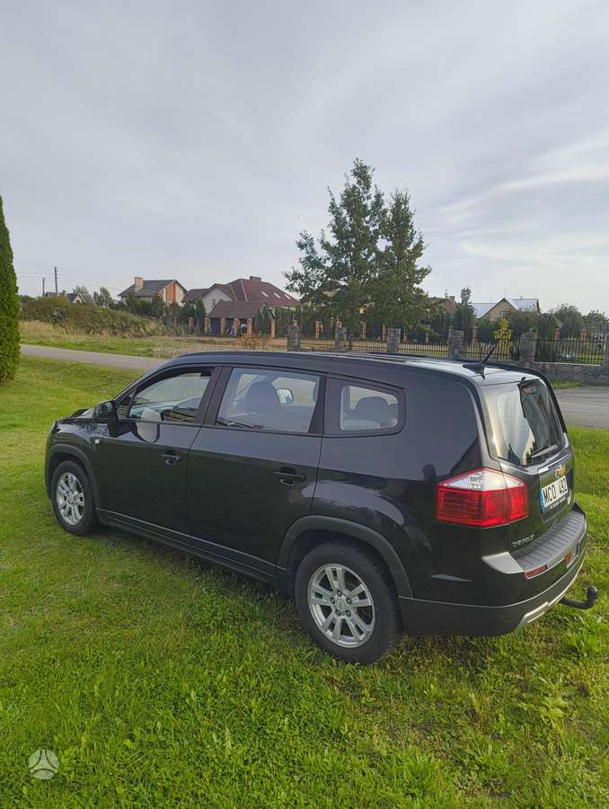 Chevrolet Orlando 2012 — engine 1800 cm³, 141 HP (104kW)